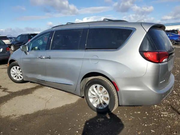 Chrysler Pacifica 2017