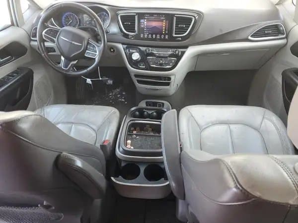 Chrysler Pacifica 2017