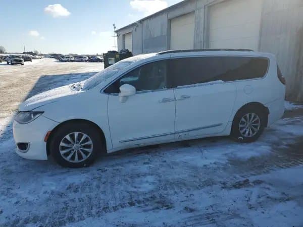 Chrysler Pacifica 2017