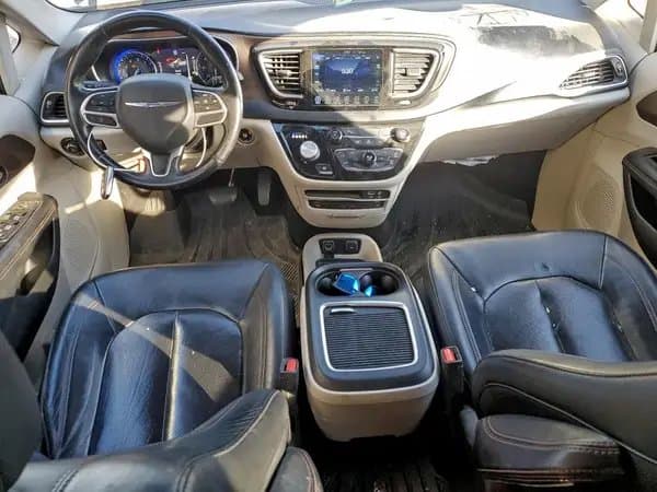 Chrysler Pacifica 2017