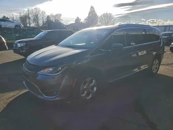 Chrysler Pacifica 2017