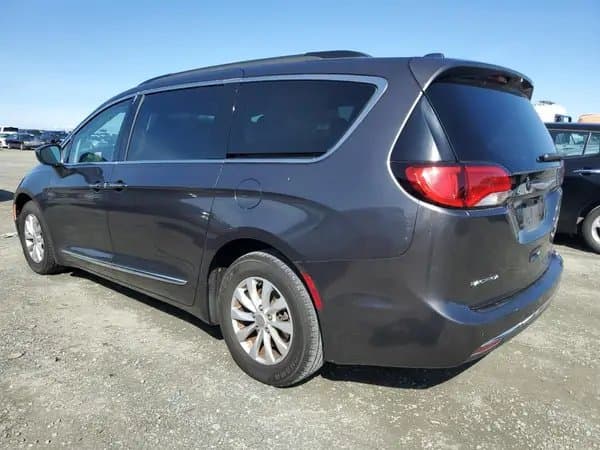 Chrysler Pacifica 2017