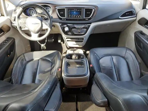 Chrysler Pacifica 2017