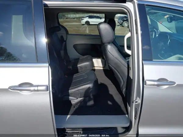 Chrysler Pacifica 2017