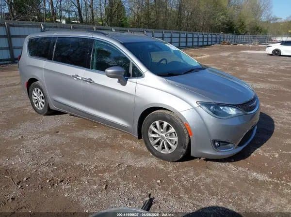 Chrysler Pacifica 2017