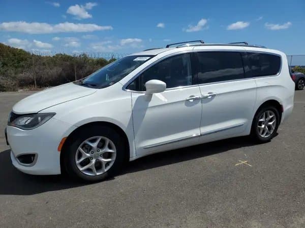 Chrysler Pacifica 2017