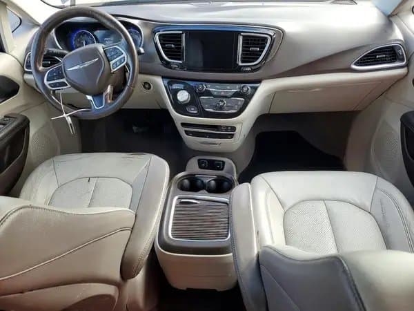 Chrysler Pacifica 2017
