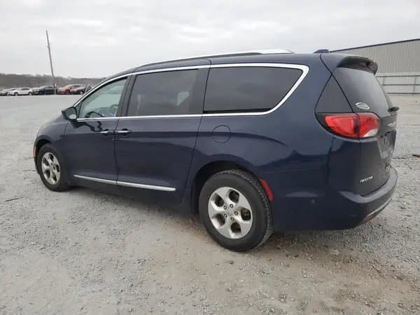 Chrysler Pacifica 2017