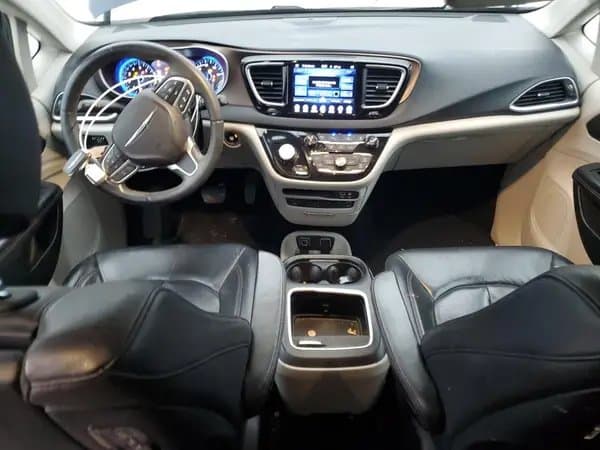 Chrysler Pacifica 2017