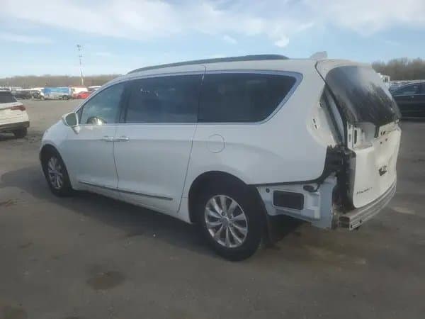 Chrysler Pacifica 2017