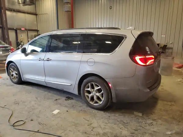 Chrysler Pacifica 2017