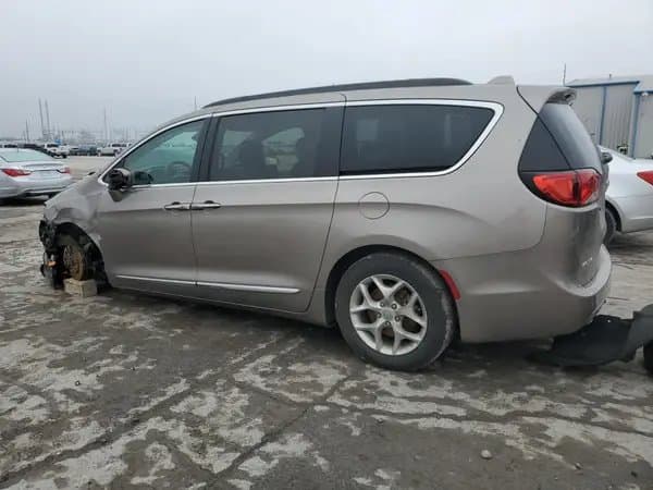 Chrysler Pacifica 2017
