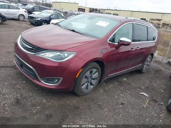 Chrysler Pacifica 2017