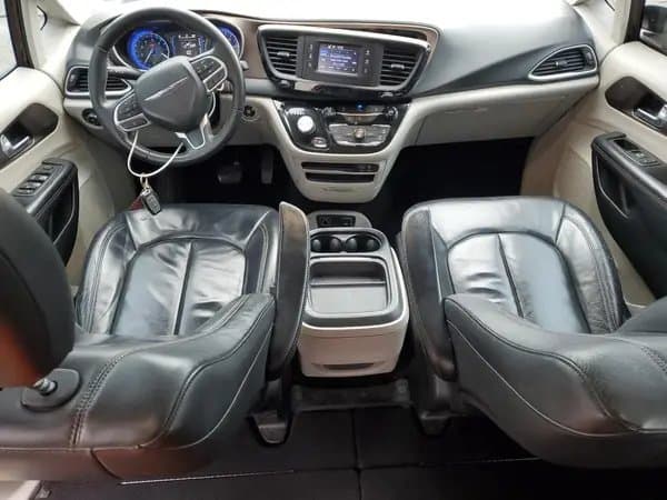 Chrysler Pacifica 2017