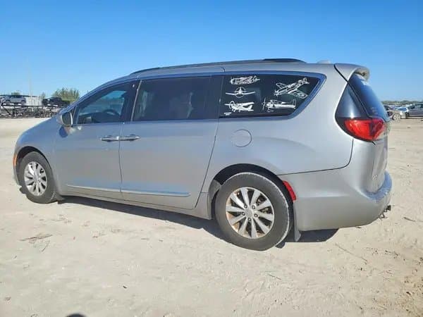 Chrysler Pacifica 2017