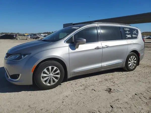 Chrysler Pacifica 2017