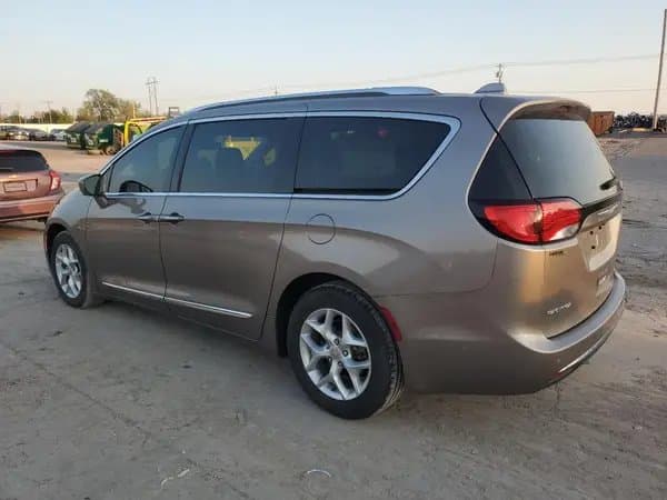 Chrysler Pacifica 2017