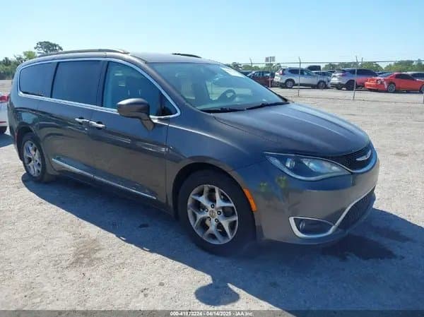 Chrysler Pacifica 2017