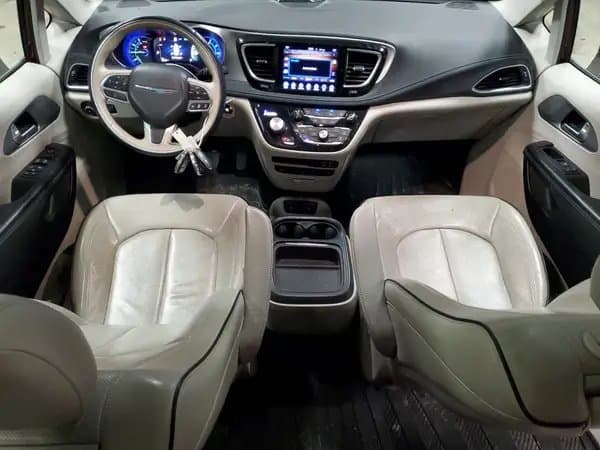 Chrysler Pacifica 2017
