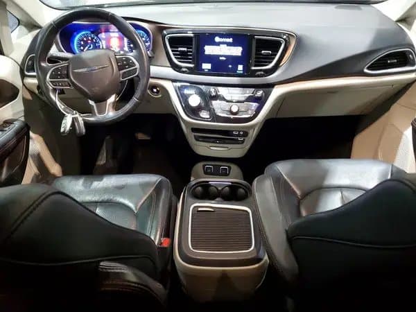 Chrysler Pacifica 2017
