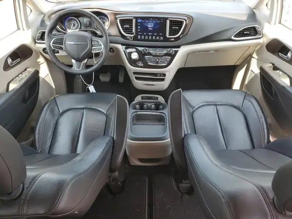 Chrysler Pacifica 2017