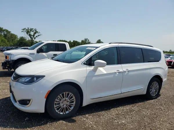 Chrysler Pacifica 2017