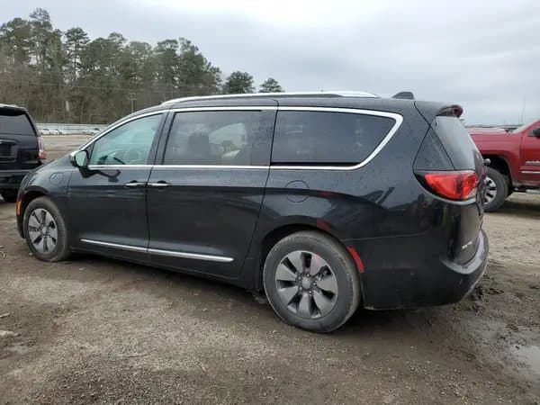 Chrysler Pacifica 2017