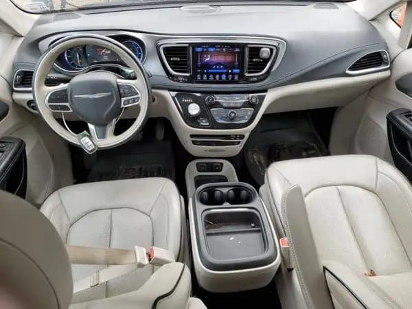Chrysler Pacifica 2017