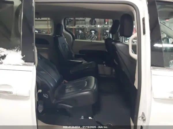 Chrysler Pacifica 2017