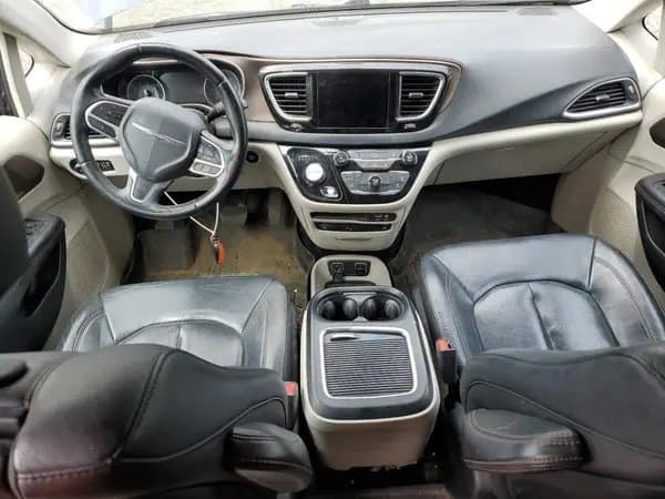 Chrysler Pacifica 2017