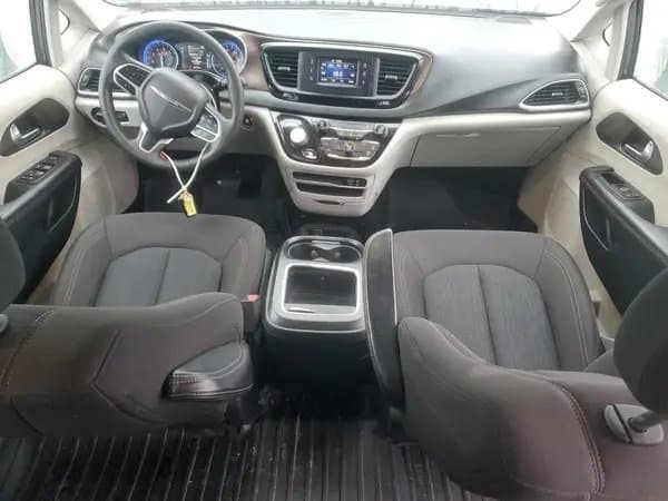 Chrysler Pacifica 2017