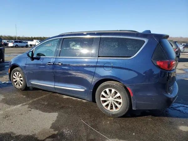Chrysler Pacifica 2017