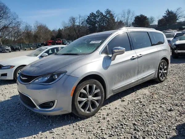 Chrysler Pacifica 2017
