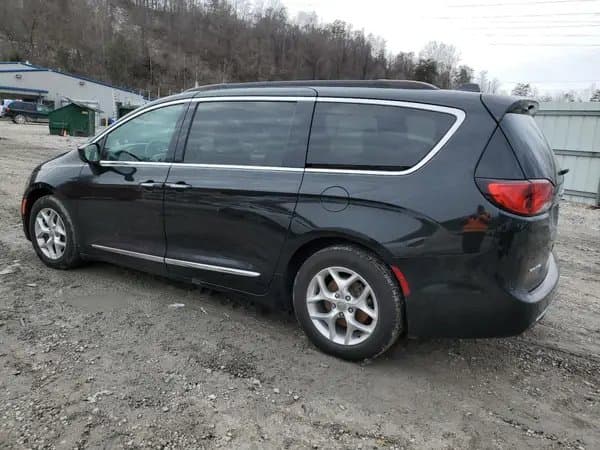 Chrysler Pacifica 2017