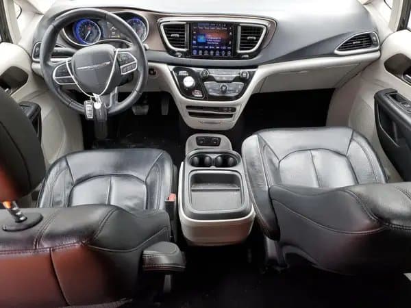 Chrysler Pacifica 2017