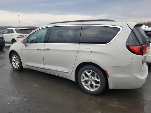 Chrysler Pacifica 2017