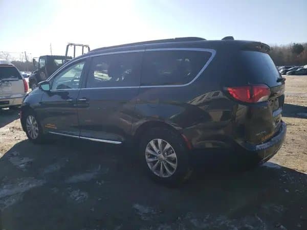 Chrysler Pacifica 2017