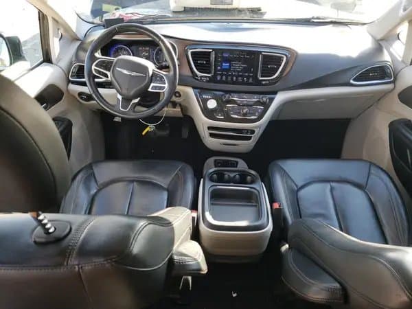 Chrysler Pacifica 2017