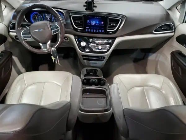 Chrysler Pacifica 2017