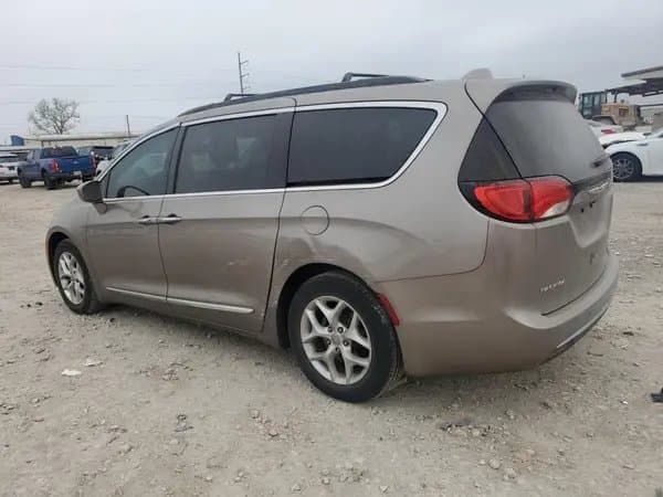 Chrysler Pacifica 2017