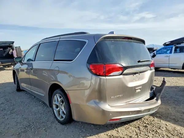Chrysler Pacifica 2017