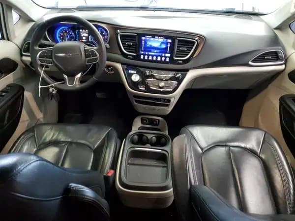 Chrysler Pacifica 2017