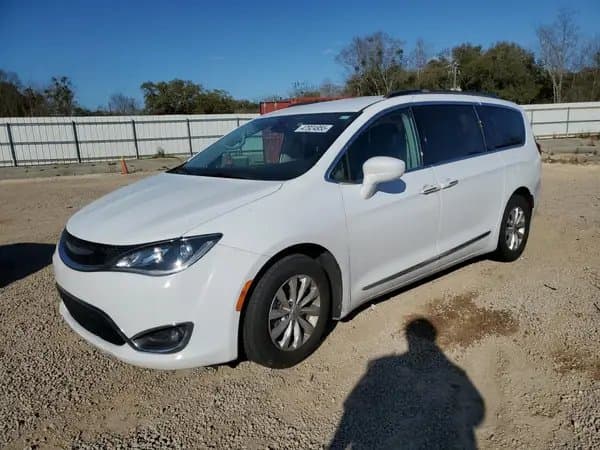 Chrysler Pacifica 2017