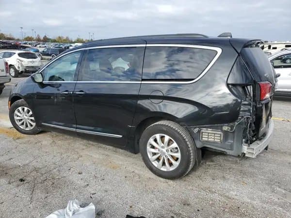 Chrysler Pacifica 2017