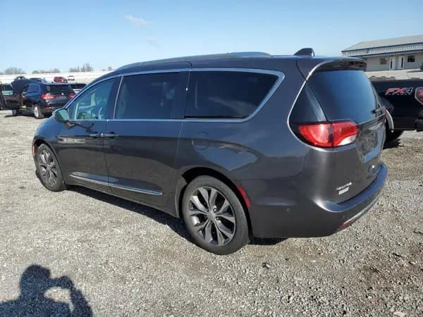 Chrysler Pacifica 2017