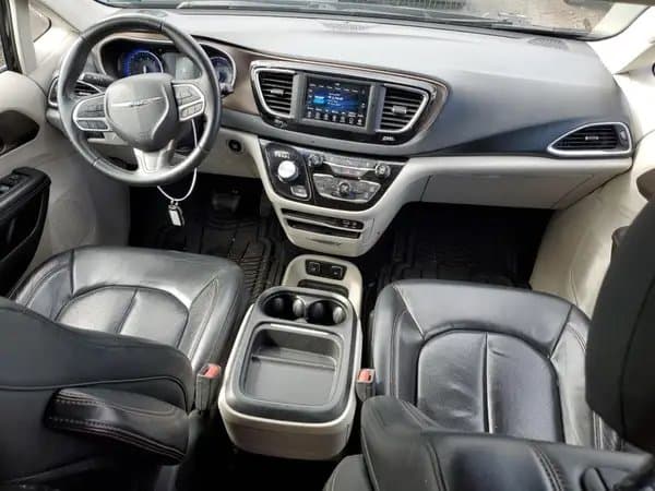 Chrysler Pacifica 2018