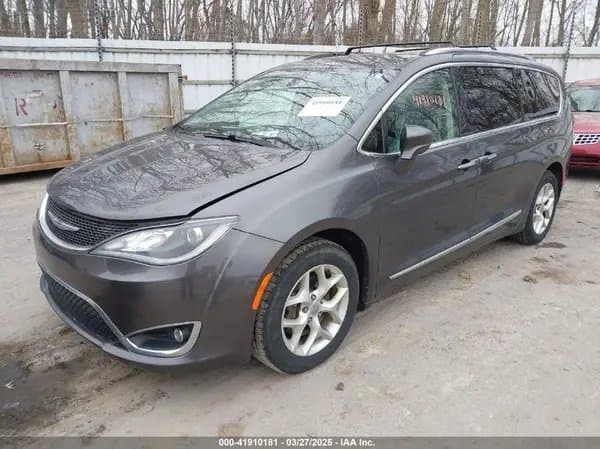 Chrysler Pacifica 2018
