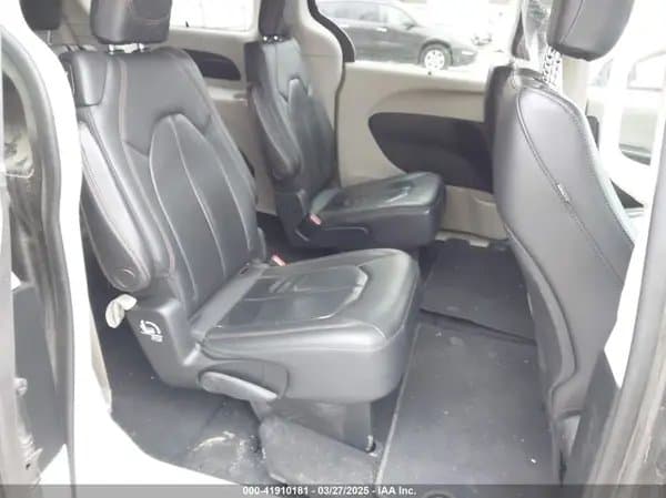 Chrysler Pacifica 2018