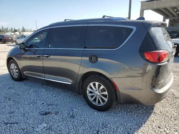 Chrysler Pacifica 2018