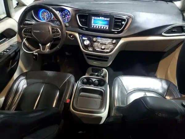Chrysler Pacifica 2018